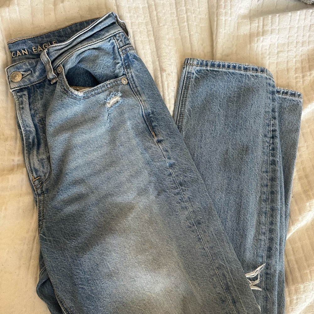 American Eagle Mom Jeans